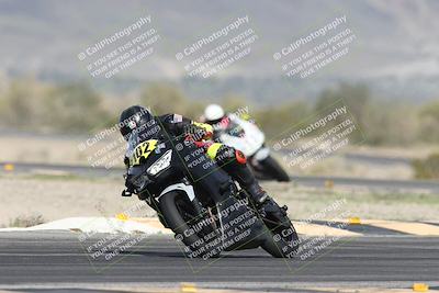 media/Jan-18-2026-CVMA (Sun) [[519f600f45]]/Race 8-Formula UL Shootout/